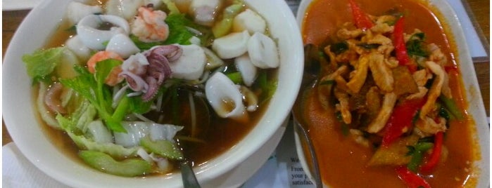Dusit Thani Restaurant is one of Makati + Mandaluyong Eats.