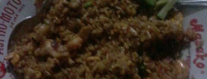 Nasi Goreng Keroso is one of My Favorite Food.