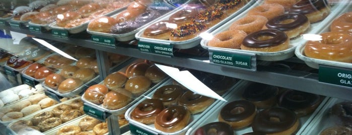Krispy Kreme Doughnuts is one of David’s Liked Places.