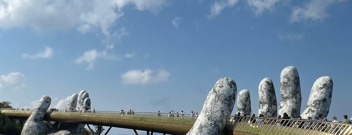 Golden Bridge is one of Tempat yang Disimpan Stacy.