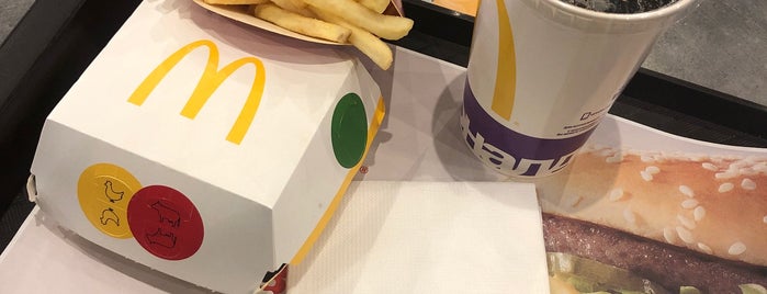 McDonald's is one of Тетя 님이 좋아한 장소.