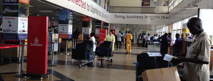 Entebbe International Airport (EBB) is one of สถานที่ที่ Andrew ถูกใจ.