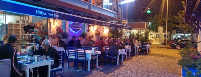 Hülya'nın Yeri Balık Restaurant is one of Rakı balık.