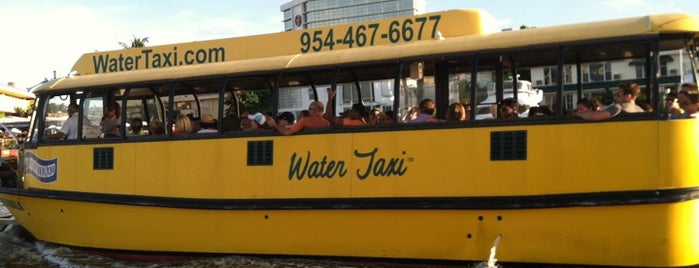 Water Taxi Boat is one of Tempat yang Disukai Marty.