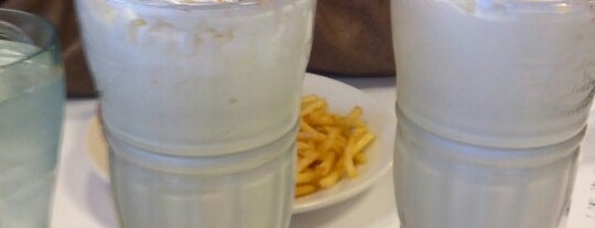 Steak 'n Shake is one of Sethさんのお気に入りスポット.