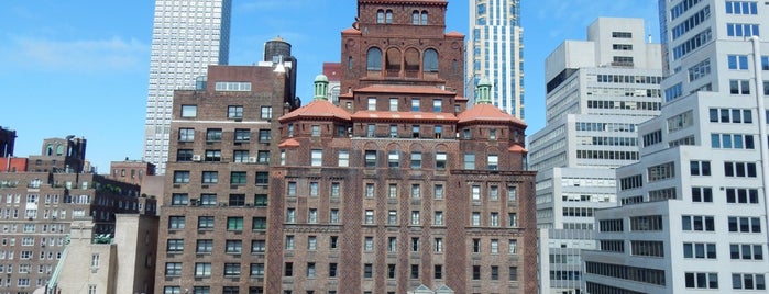 The Kitano Hotel New York is one of New York for Tea Lovers.