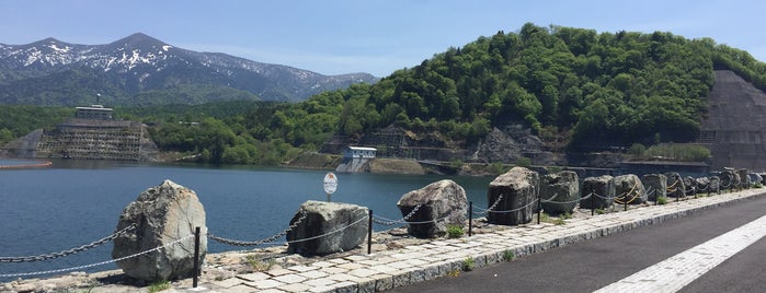 奈良俣ダム is one of 日本のダム.