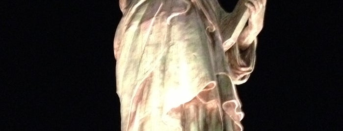 Статуя Свободы is one of Ryadh : понравившиеся места.