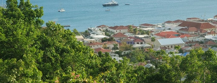 Cruz Bay is one of Vacation ideas.