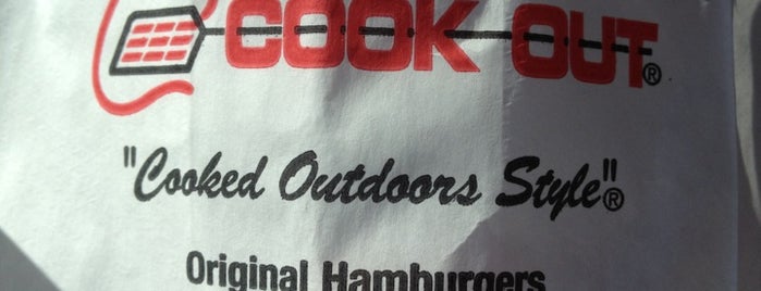 Cook Out is one of สถานที่ที่ Rogerio ถูกใจ.