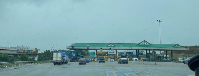 Plaza Tol Ayer Hitam is one of Go Outdoor #1.