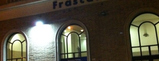 Stazione Frascati is one of Lieux qui ont plu à BILAL.