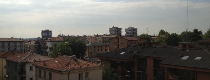 Borgo Milano is one of Tempat yang Disukai Vito.