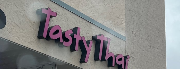 Tasty Thai is one of สถานที่ที่ Josh ถูกใจ.