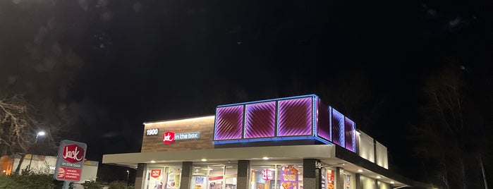Jack in the Box is one of Joshさんのお気に入りスポット.