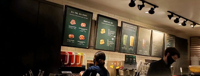 Starbucks is one of Tempat yang Disukai Josh.