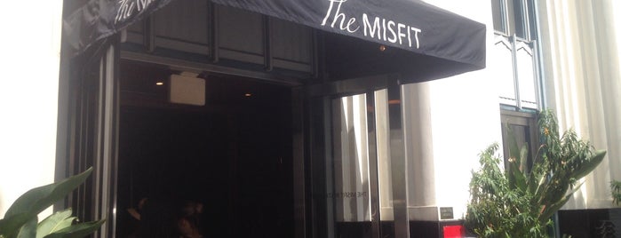 The Misfit Restaurant + Bar is one of Lugares favoritos de Josh.