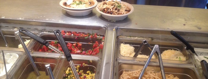 Qdoba Mexican Grill is one of Favorite Redmond Spots.