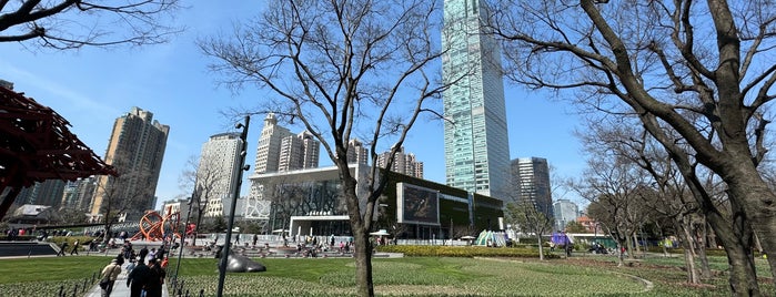 Shanghai Natural History Museum is one of shanghai+.