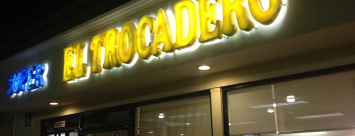 Restaurant El Trocadero is one of Posti che sono piaciuti a Arturo.