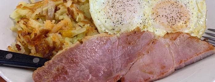 Yellow Rose Cafe is one of The 15 Best Places for Corned Beef in Chicago.