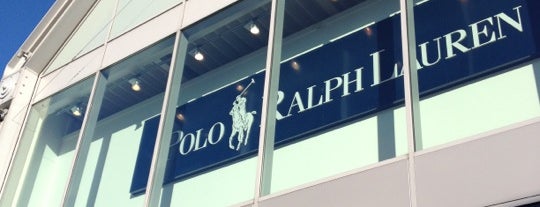 Polo Ralph Lauren Home is one of Orte, die Kevin gefallen.