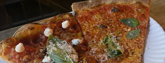 L'Industrie Pizzeria is one of Williamsburg Travel.