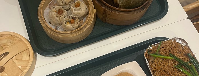 AweSum DimSum is one of NYC Must Try.