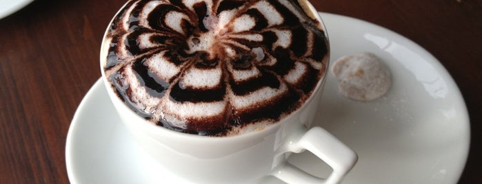 Café Reci's is one of Posti che sono piaciuti a Pınar.