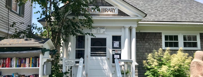 Southwest Harbor Public Library is one of Acadia.