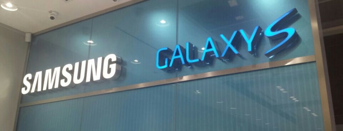 Samsung Experience Store is one of Miami.