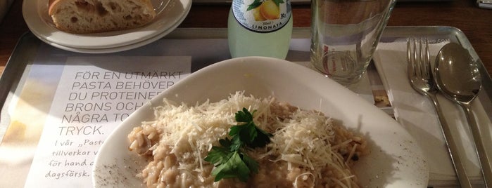 Vapiano is one of Favourite Restaurants.