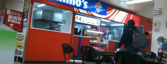 Domino's Pizza is one of ¿Dónde puedes comer cerca de la CAPU?.