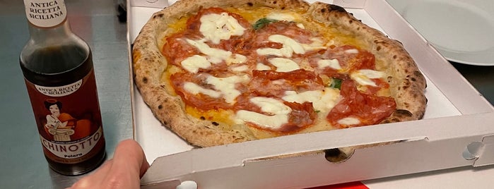 Futura Neapolitan Pizza is one of สถานที่ที่บันทึกไว้ของ AP.