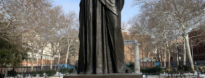 Statue of Athena is one of NYC to do list.