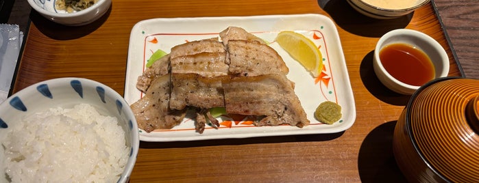 Akasaka Umaya is one of 和食.