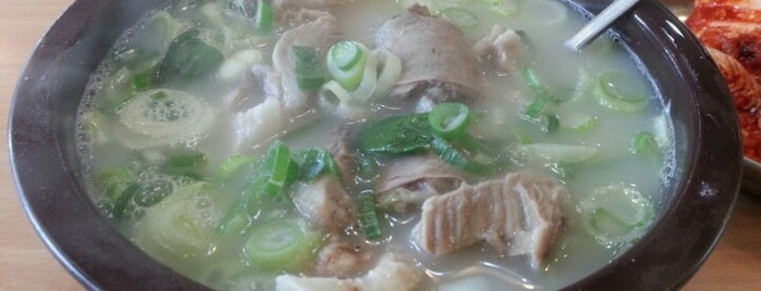 제일식당 is one of Lugares favoritos de henry.