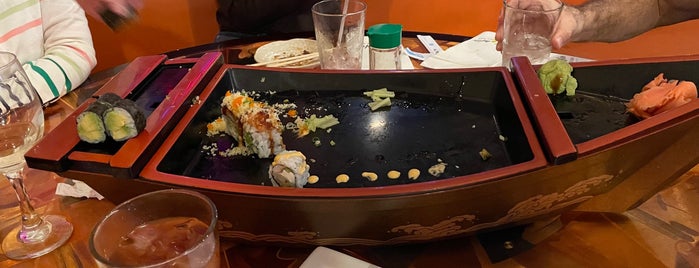 Yellowfin Sushi & Saki Bar is one of Cape Coral.
