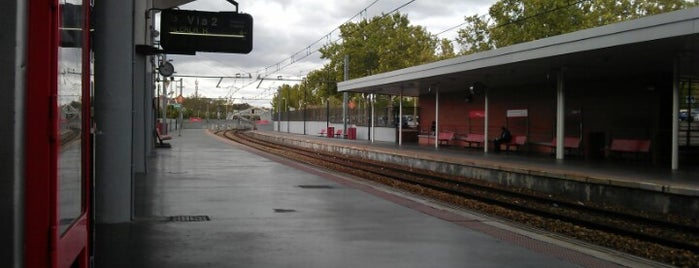 Cercanías El Pozo is one of Estaciones de Tren.
