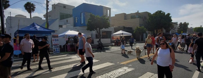 Main Street is one of Santa Monica.