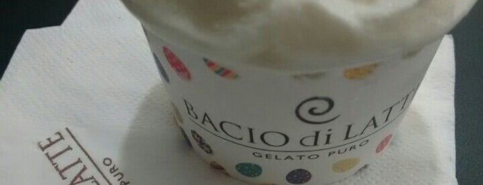 Bacio di Latte is one of Locais curtidos por Valeria.