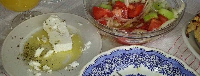 Το Χάνι του Πανέτσου is one of karpenisi food.
