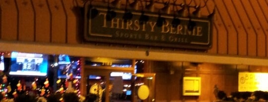 Thirsty Bernie Sports Bar & Grille is one of สถานที่ที่ Josh ถูกใจ.