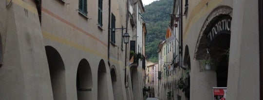 Zuccarello is one of 3 Minuti di ... Itinerari in Liguria.