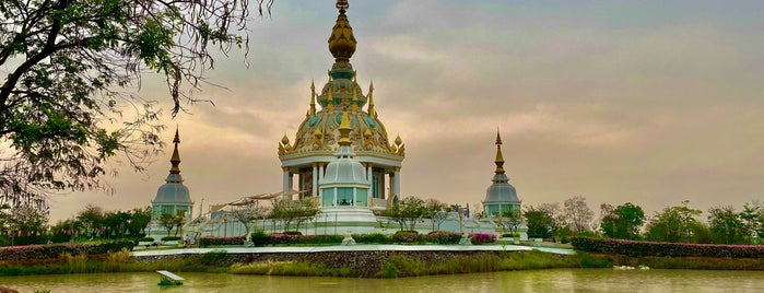Wat Thung Setthi is one of Khonkaen 22.