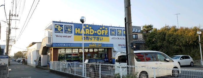 Hard Off is one of Tempat yang Disukai mayumi.