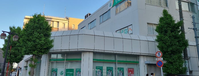 りそな銀行 朝霞台支店 is one of 埼玉りそな銀行.