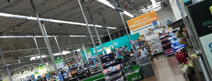 Walmart Neighborhood Market is one of สถานที่ที่ Jamie ถูกใจ.