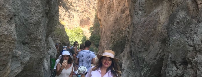 Saklıkent Kanyon is one of สถานที่ที่ Kadriye ถูกใจ.