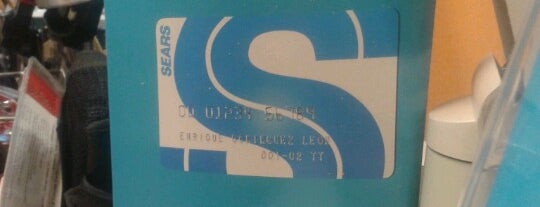 Sears is one of สถานที่ที่ Adr ถูกใจ.